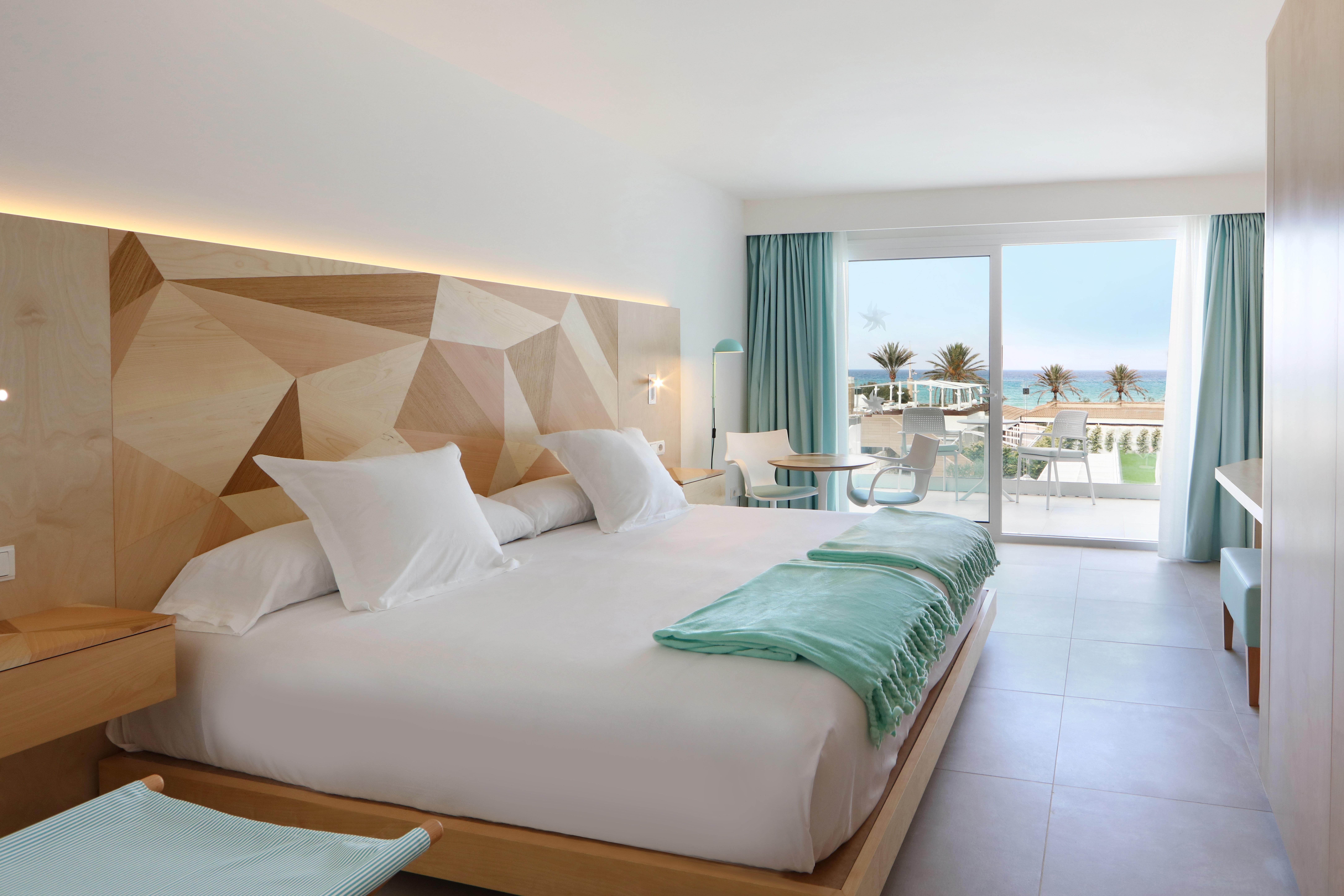Iberostar Selection Playa De Palma Hotel Exterior foto A room at the hotel