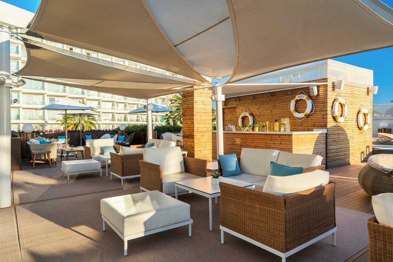 Iberostar Selection Playa De Palma Hotel Exterior foto The rooftop bar at the Hilton San Diego Bayfront